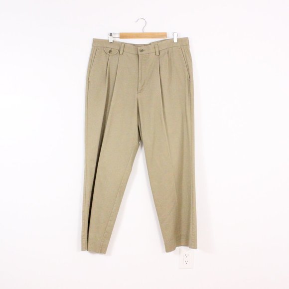 Dockers Individual Fit Beige Pleated Chino - Picture 1 of 4